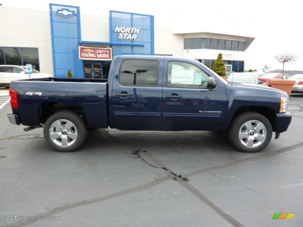 2011 Silverado 1500 LT Crew Cab 4x4 - Imperial Blue Metallic / Ebony photo #11