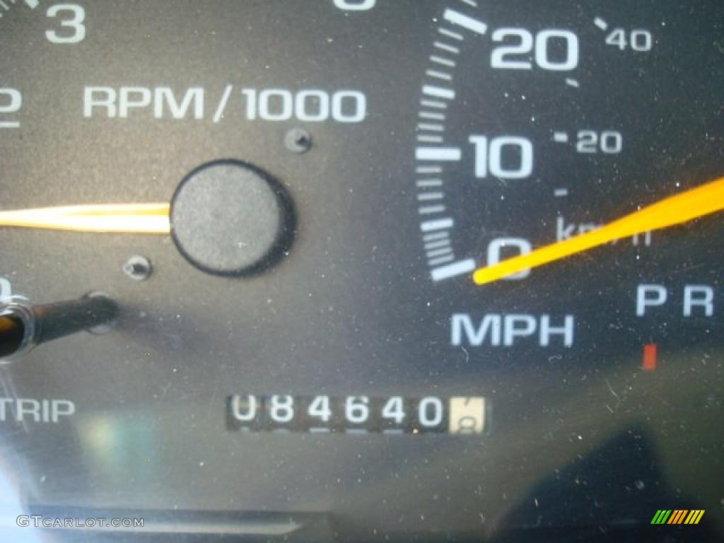 1999 Silverado 1500 LS Extended Cab - Dark Carmine Red Metallic / Graphite photo #11