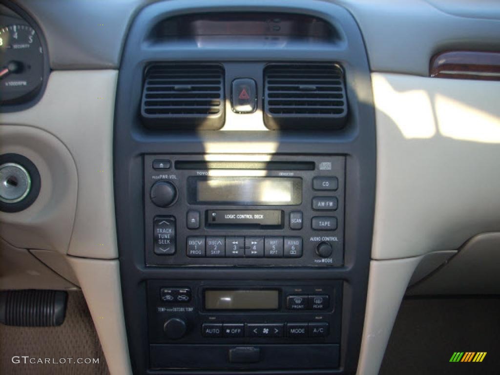 1999 Solara SLE V6 Coupe - Fairway Green Pearl / Ivory photo #12