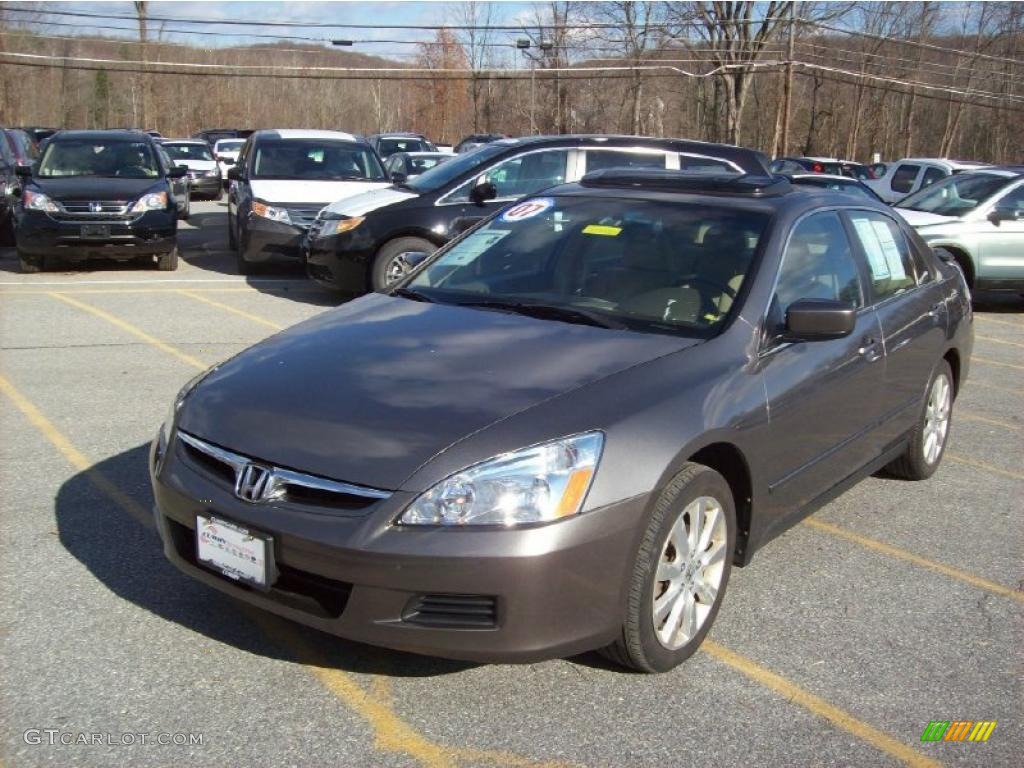 2007 Accord LX V6 Sedan - Carbon Bronze Pearl / Ivory photo #21