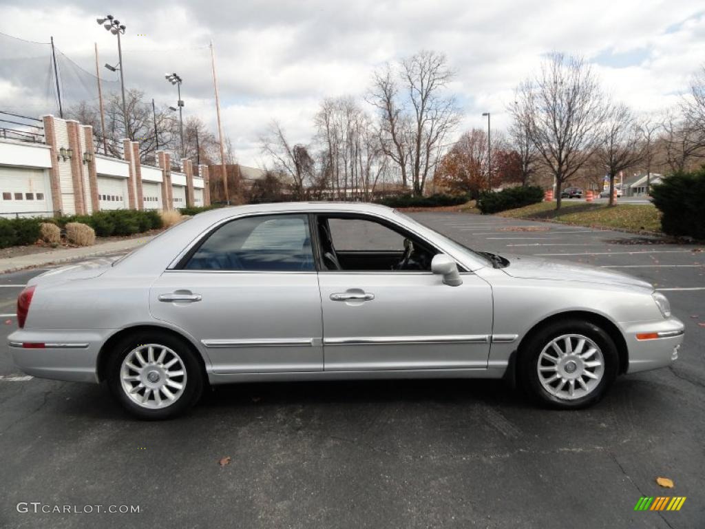 2005 XG350 L - Bright Silver / Black photo #7