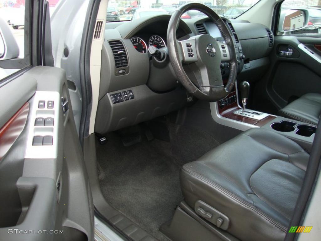 Graphite Interior 2008 Nissan Pathfinder LE V8 4x4 Photo #40678982