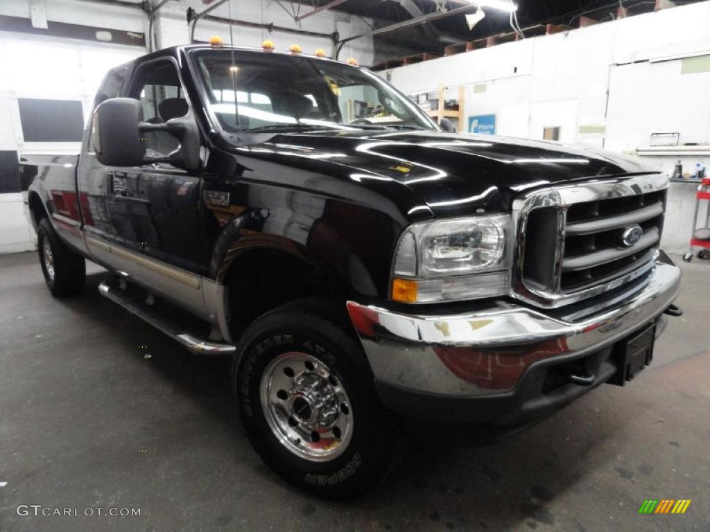 2003 F250 Super Duty XLT SuperCab 4x4 - Black / Medium Flint Grey photo #7