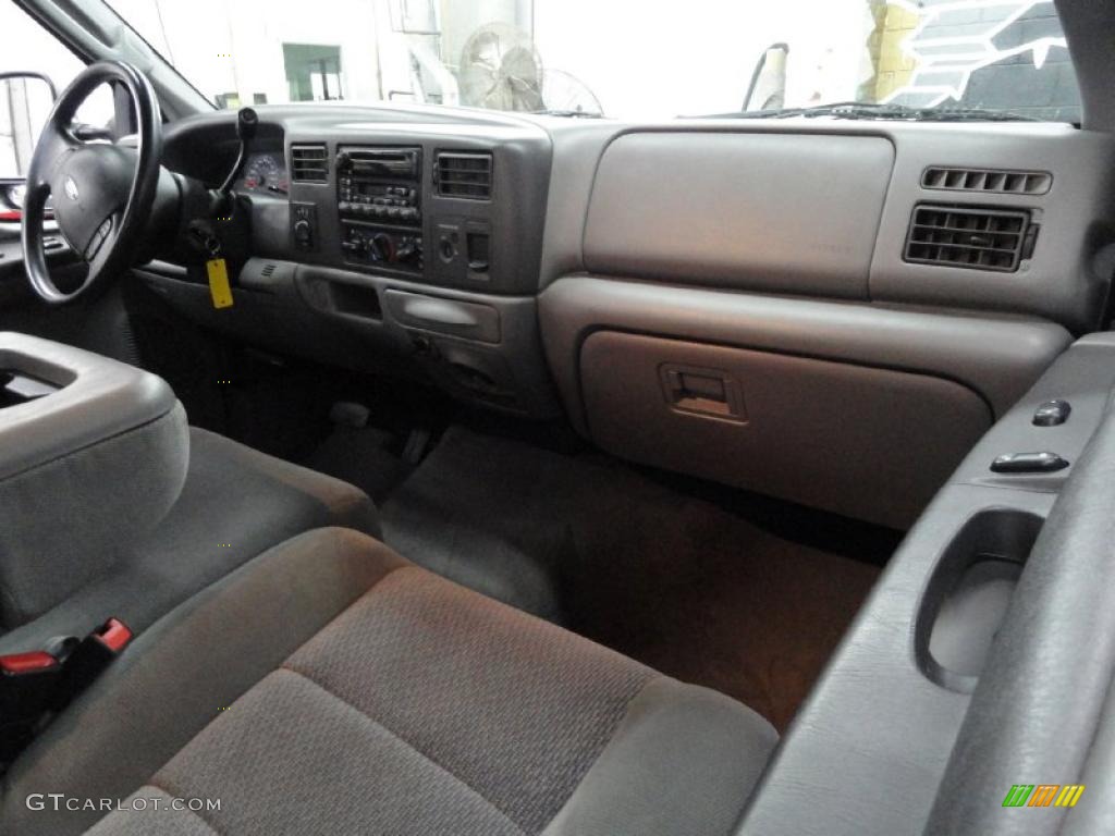 2003 F250 Super Duty XLT SuperCab 4x4 - Black / Medium Flint Grey photo #14