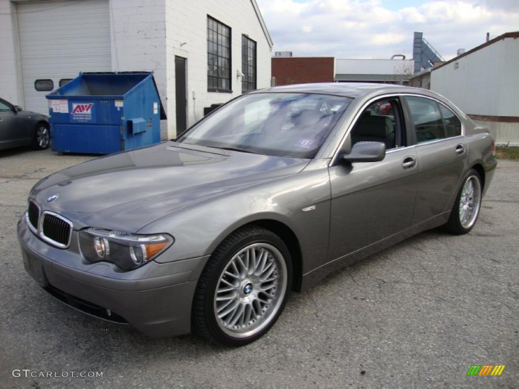 2003 7 Series 745i Sedan - Sterling Grey Metallic / Basalt Grey/Flannel Grey photo #2