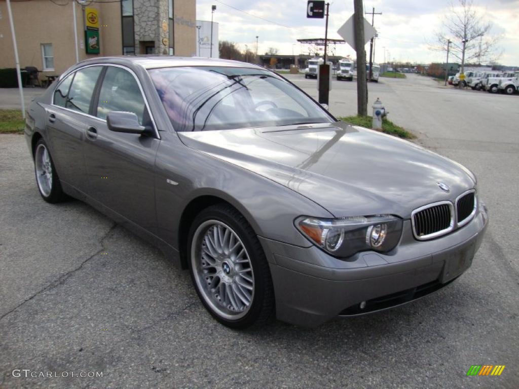 2003 7 Series 745i Sedan - Sterling Grey Metallic / Basalt Grey/Flannel Grey photo #4