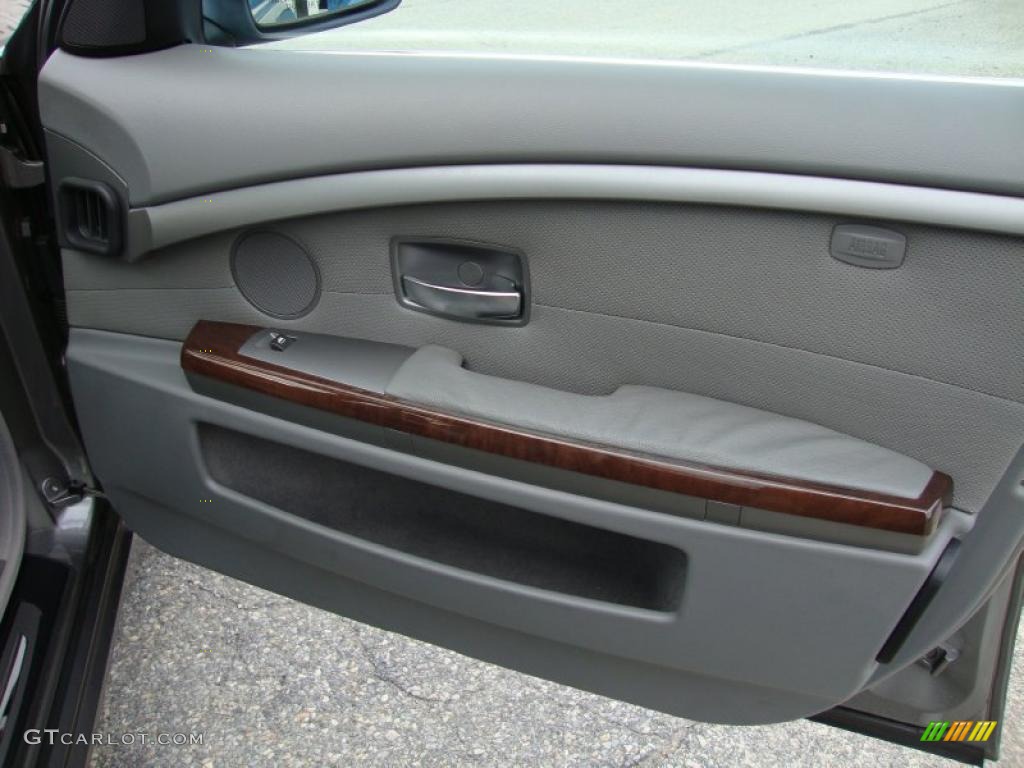 2003 7 Series 745i Sedan - Sterling Grey Metallic / Basalt Grey/Flannel Grey photo #24