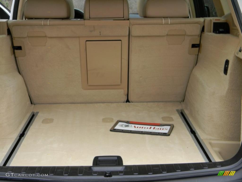 2007 BMW X3 3.0si Trunk Photo #40682006