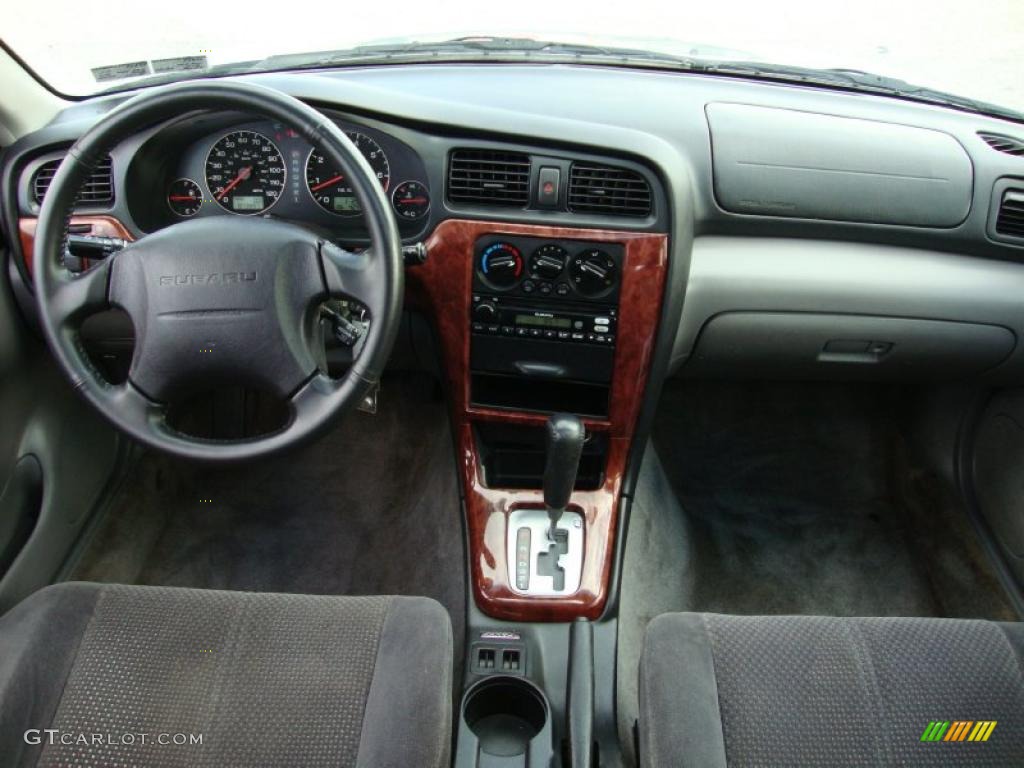 2004 Subaru Legacy L Wagon Gray Moquette Dashboard Photo ...