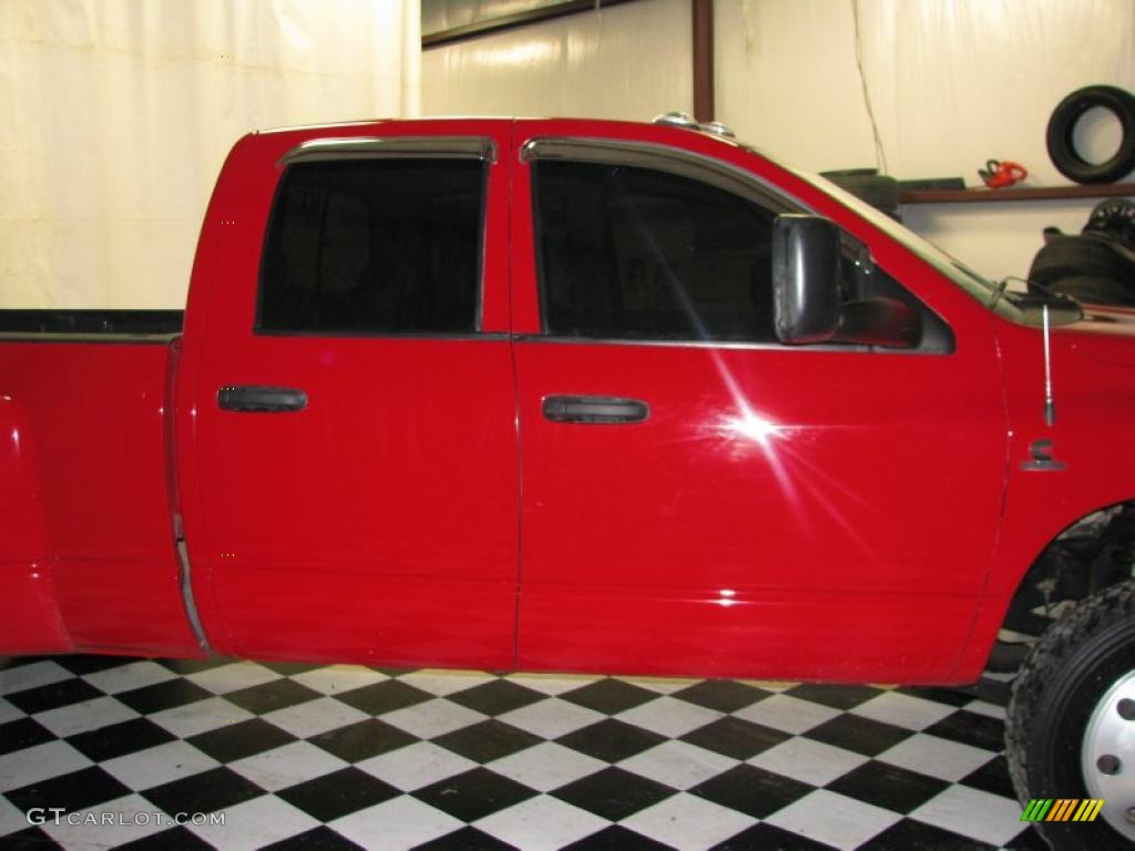 2007 Ram 3500 Laramie Quad Cab 4x4 Dually - Flame Red / Medium Slate Gray photo #14