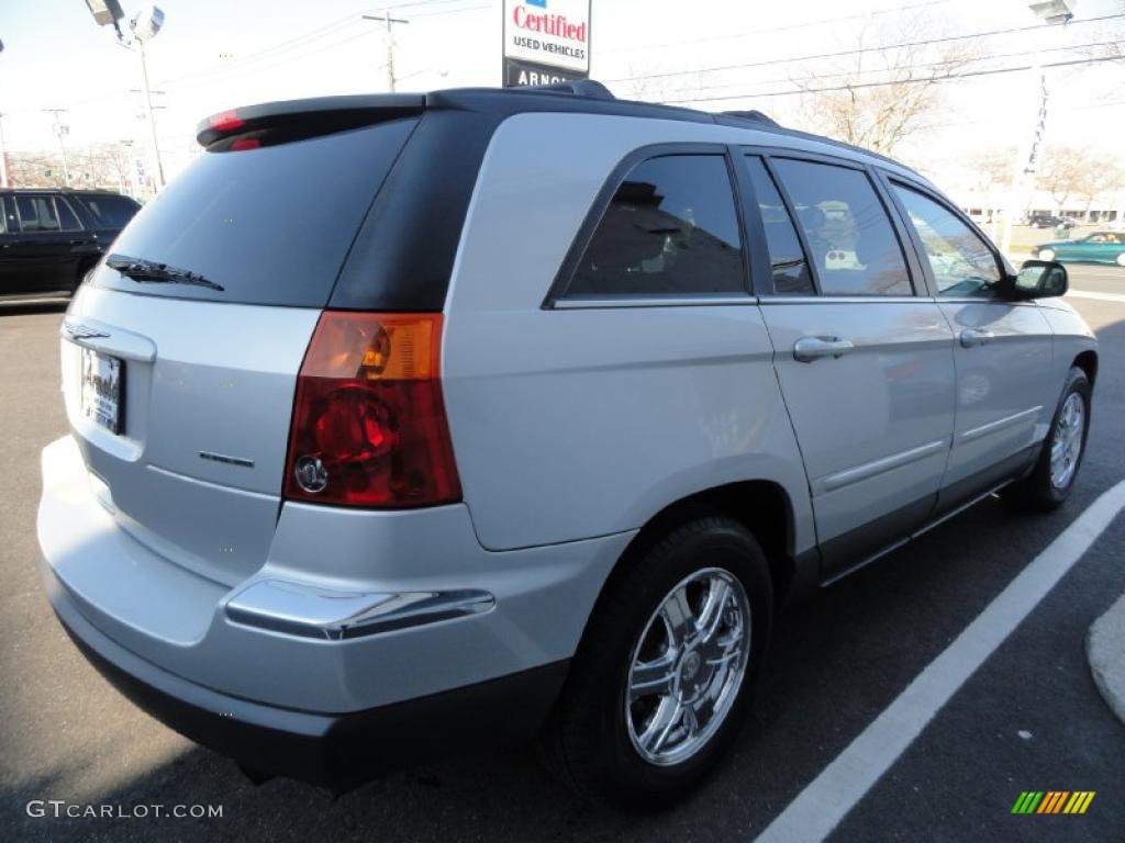 2004 Pacifica AWD - Bright Silver Metallic / Dark Slate Gray photo #6