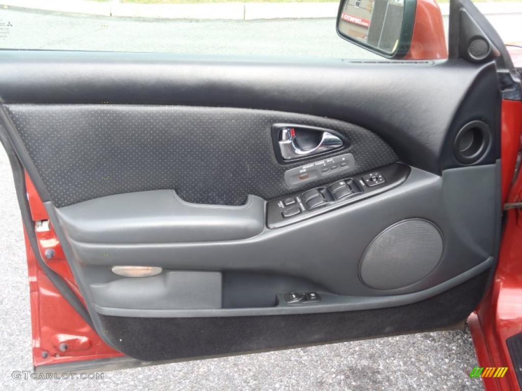 2003 Mitsubishi Diamante VR-X Sedan Gray Door Panel Photo #40696618