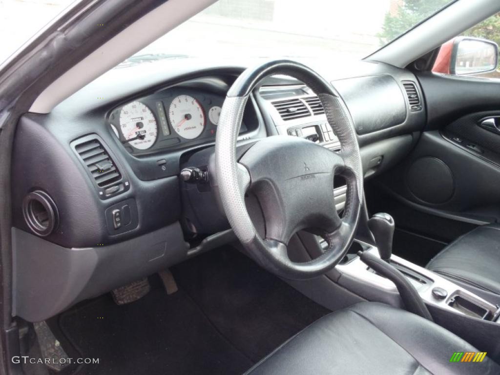Gray Interior 2003 Mitsubishi Diamante VR-X Sedan Photo #40696690