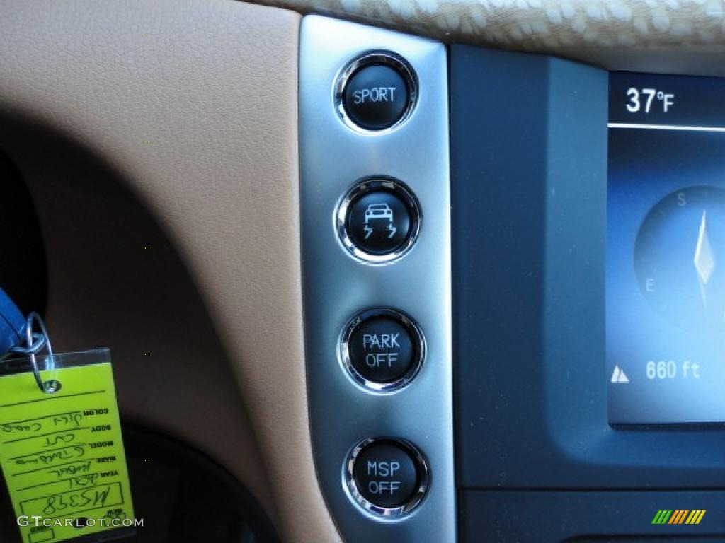 2011 Maserati GranTurismo Convertible GranCabrio Controls Photo #40700925