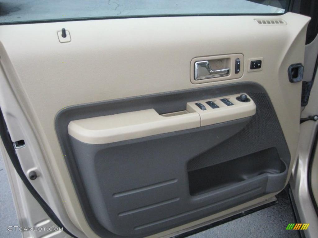 2007 Ford Edge SEL Plus Camel Door Panel Photo #40702057