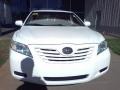 Super White - Camry LE Photo No. 2