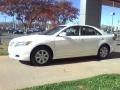 Super White - Camry LE Photo No. 18