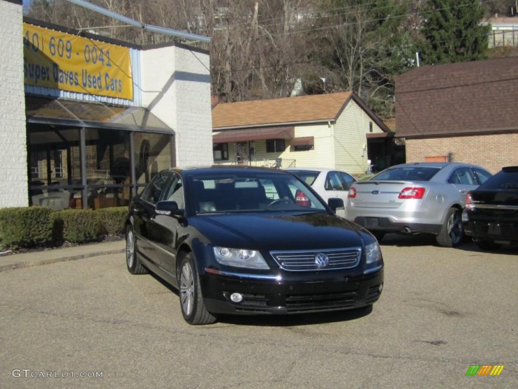 2005 Phaeton V8 4Motion Sedan - Black Klavierlack / Anthracite photo #1