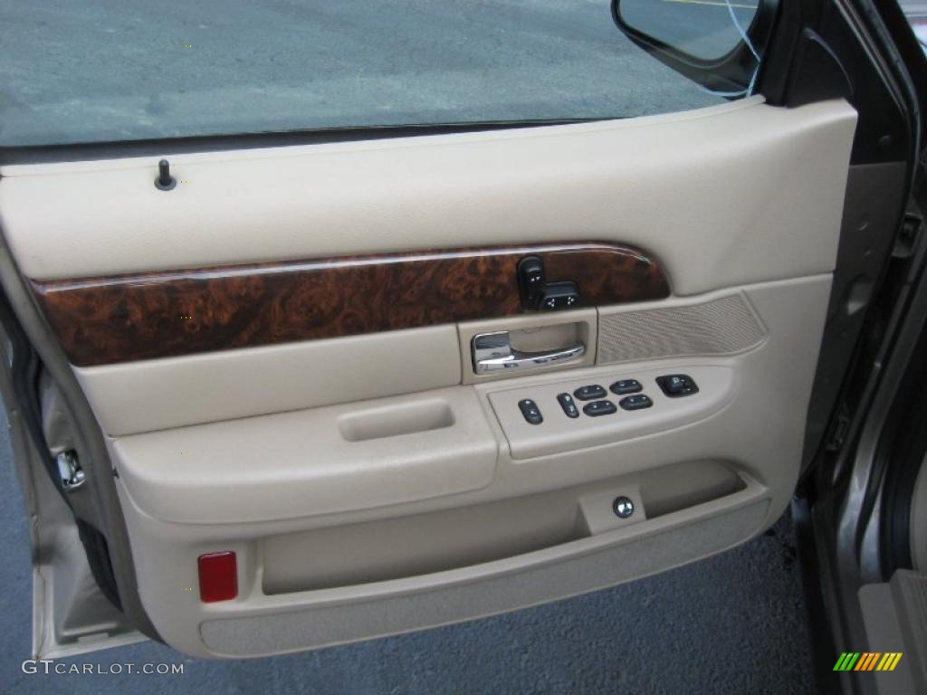 2005 Mercury Grand Marquis GS Medium Parchment Door Panel Photo #40702957