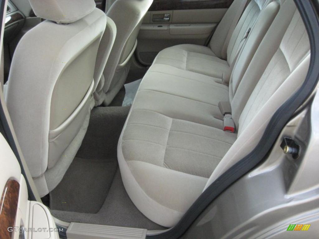 Medium Parchment Interior 2005 Mercury Grand Marquis GS Photo #40702981
