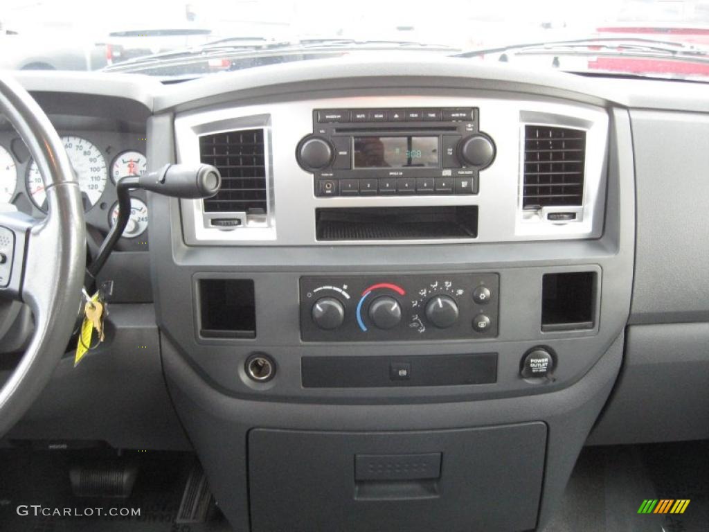 2007 Dodge Ram 2500 Lone Star Edition Quad Cab Controls Photos