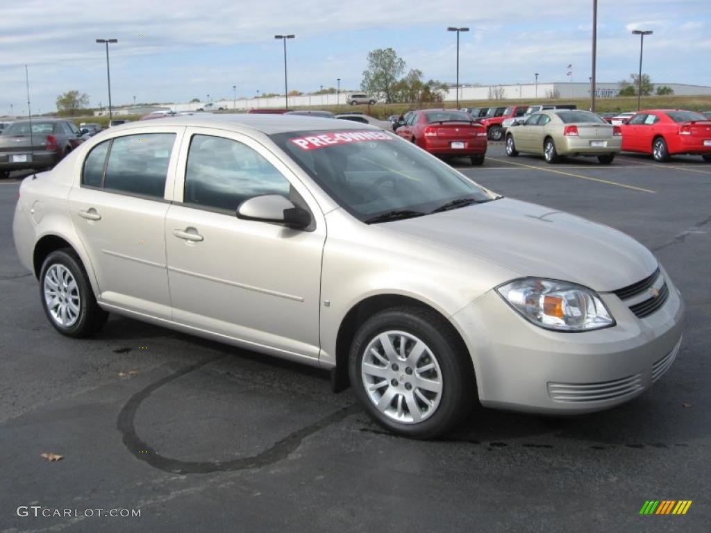Gold Mist Metallic 2009 Chevrolet Cobalt LT Sedan Exterior Photo #40703389