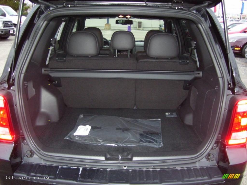 2011 Escape Limited V6 4WD - Tuxedo Black Metallic / Charcoal Black photo #13