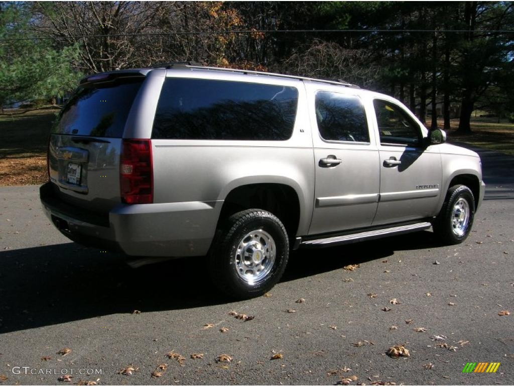 2007 Suburban 2500 LT 4x4 - Graystone Metallic / Ebony photo #3