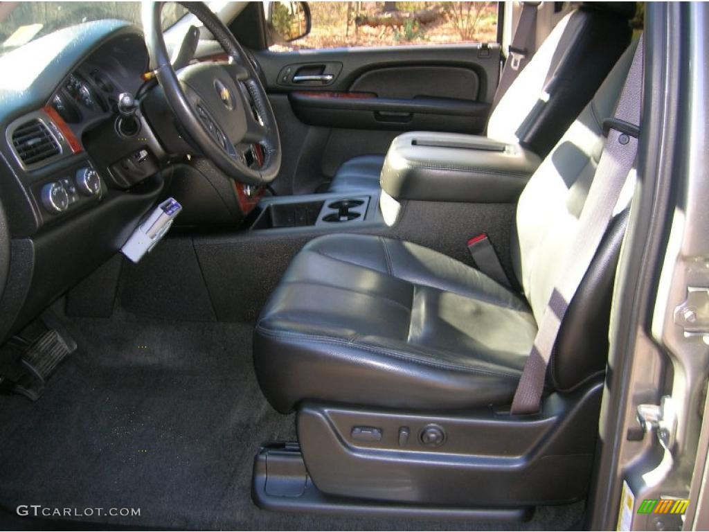 Ebony Interior 2007 Chevrolet Suburban 2500 LT 4x4 Photo #40703793