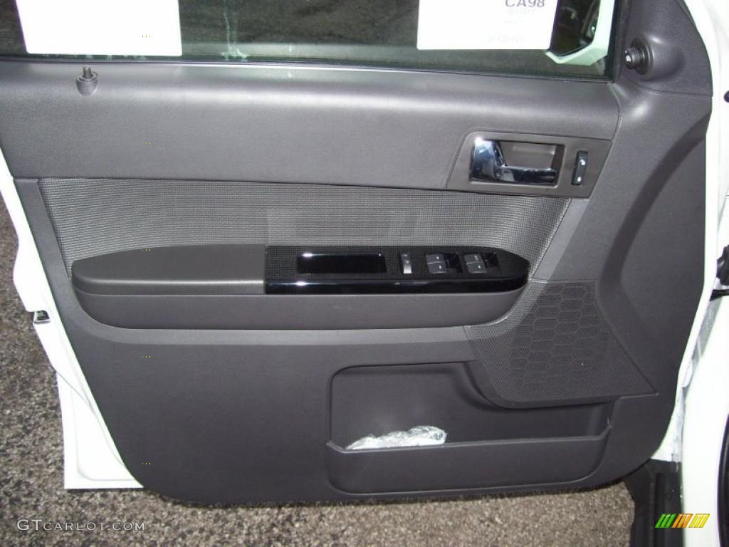 2011 Escape Limited V6 4WD - White Suede / Charcoal Black photo #10