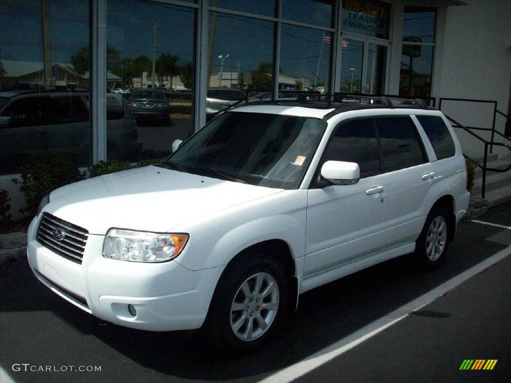 2006 Forester 2.5 X Premium - Aspen White / Graphite Gray photo #1