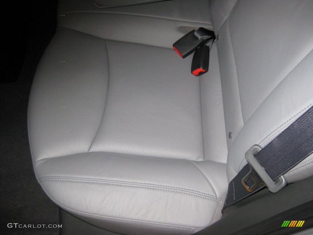 Gray Interior 2011 Hyundai Elantra Limited Photo #40707937