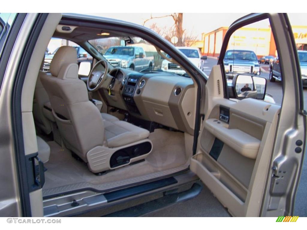 2004 F150 XLT SuperCab 4x4 - Arizona Beige Metallic / Tan photo #14