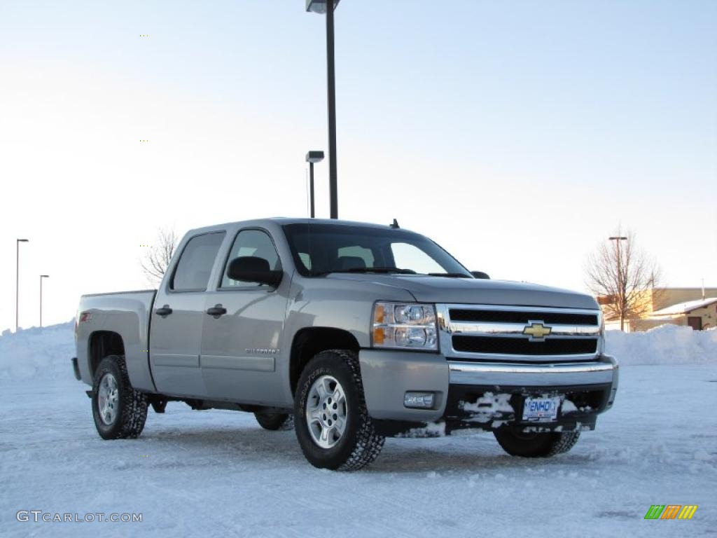 Silver Birch Metallic 2007 Chevrolet Silverado 1500 LT Crew Cab 4x4 Exterior Photo #40711850