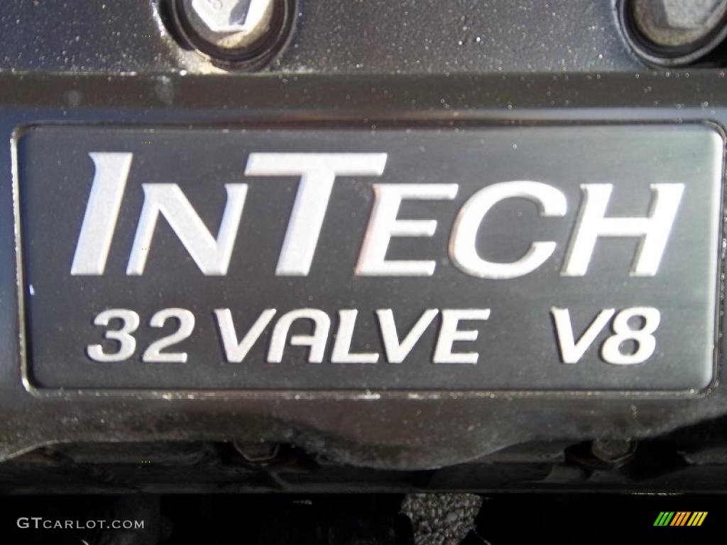 2000 Lincoln Continental Standard Continental Model Marks and Logos Photos