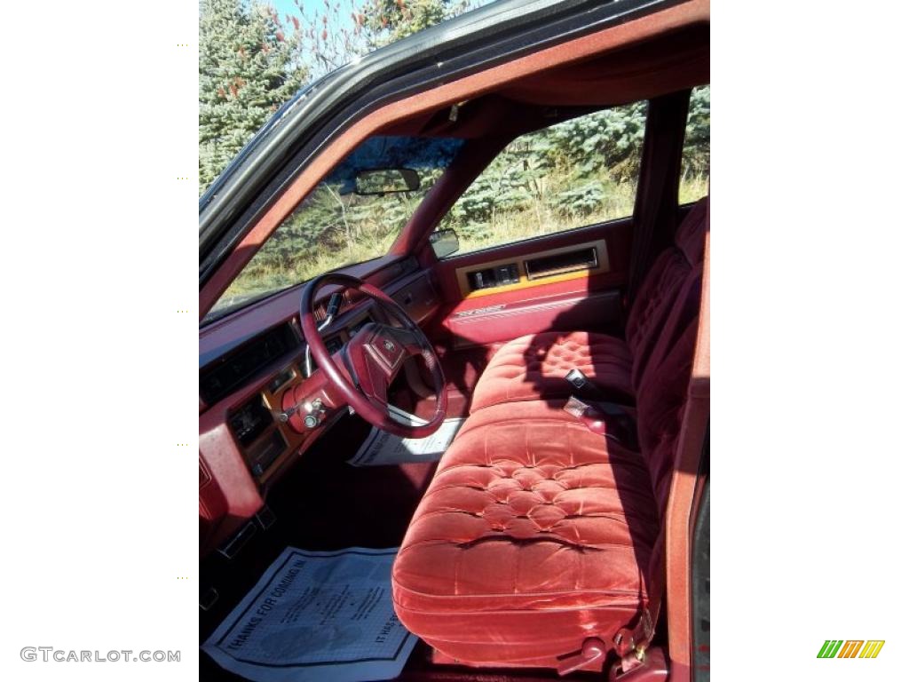 1987 Cadillac Fleetwood D'Elegance Front Seat Photos