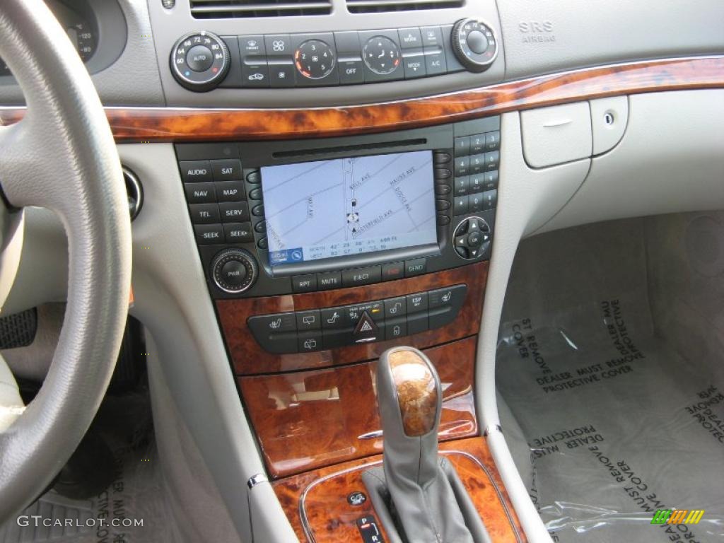2005 Mercedes-Benz E 320 4Matic Wagon Controls Photo #40715122