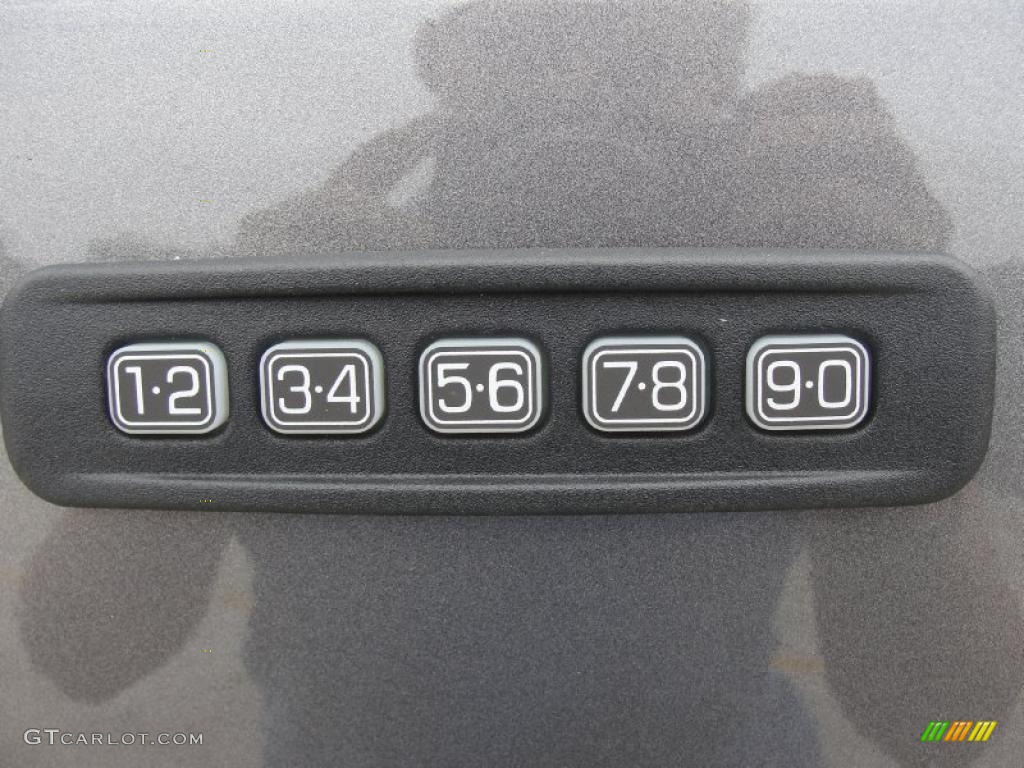 2011 F350 Super Duty XLT Crew Cab 4x4 Dually - Sterling Gray Metallic / Steel photo #16