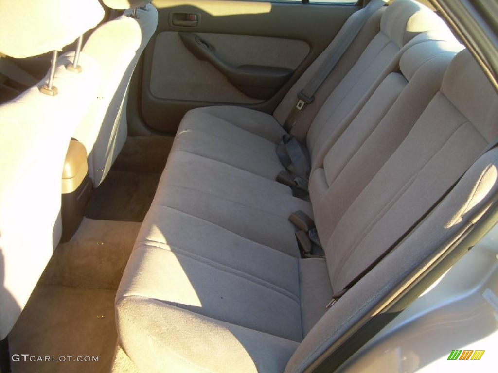 1996 Camry XLE Sedan - Cashmere Beige Metallic / Beige photo #15