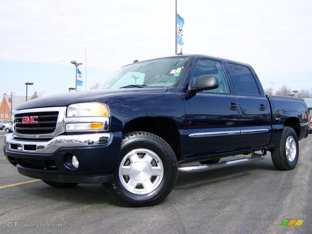 Deep Blue Metallic GMC Sierra 1500