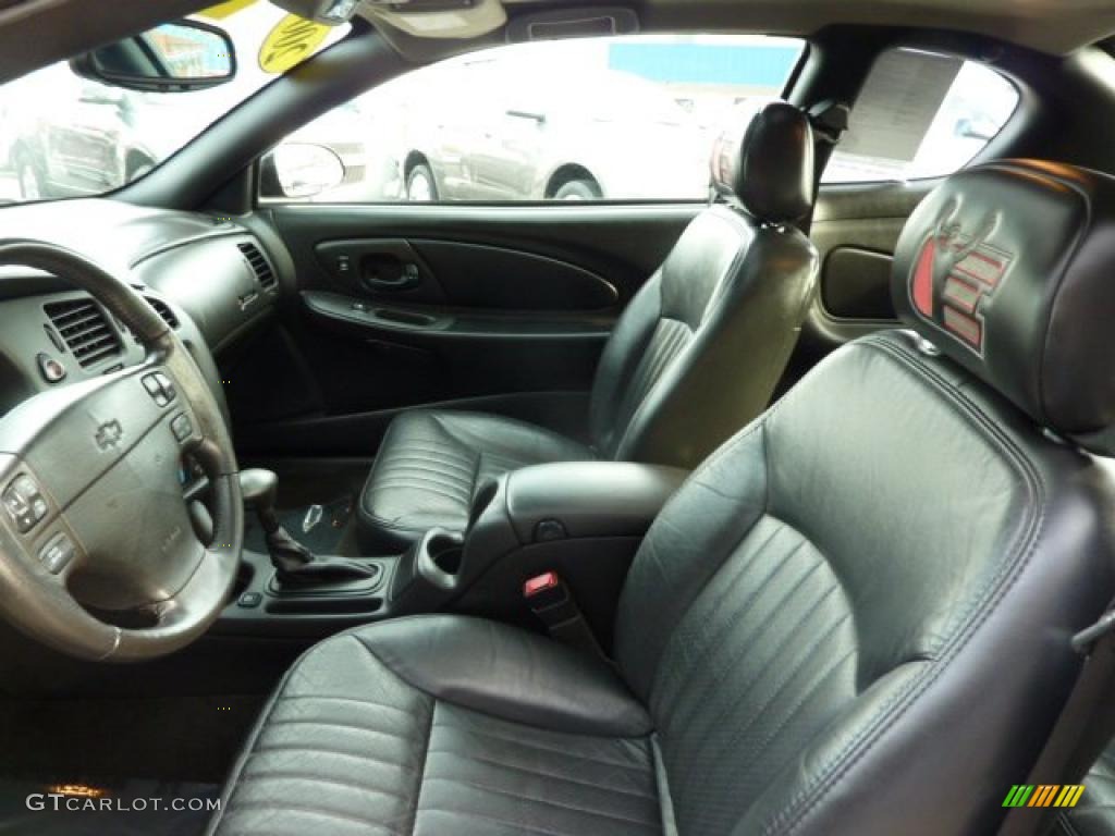 Ebony Black Interior 2004 Chevrolet Monte Carlo Intimidator SS Photo #40718342