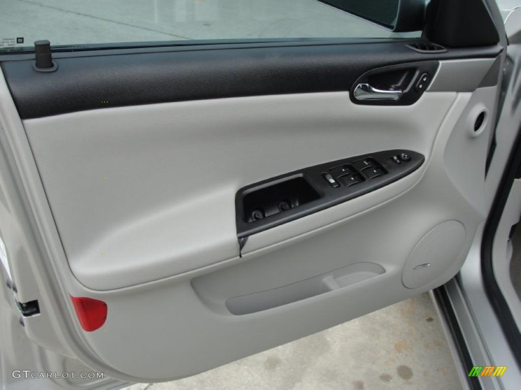 2006 Impala SS - Silverstone Metallic / Gray photo #33