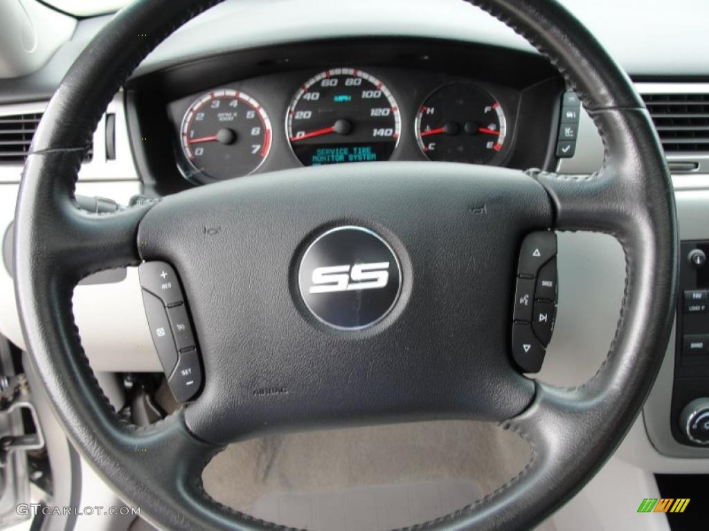 2006 Chevrolet Impala SS Gray Steering Wheel Photo #40719674