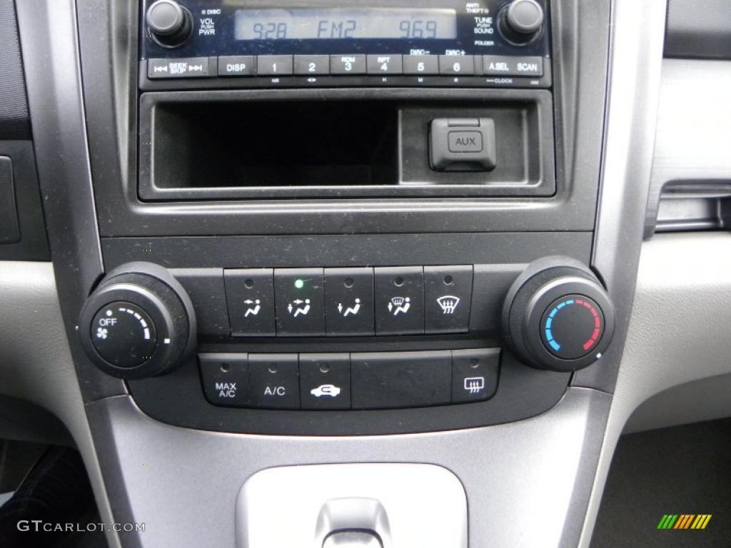 2008 CR-V LX - Glacier Blue Metallic / Gray photo #17