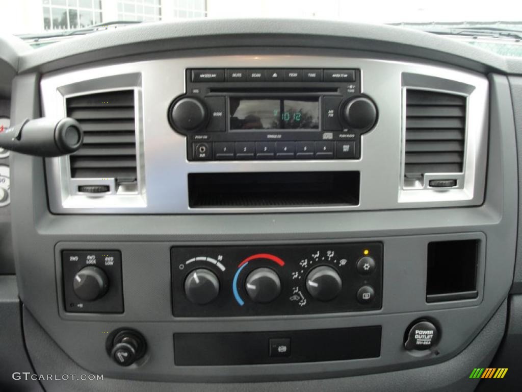2007 Dodge Ram 2500 Big Horn Edition Quad Cab 4x4 Controls Photo #40721779