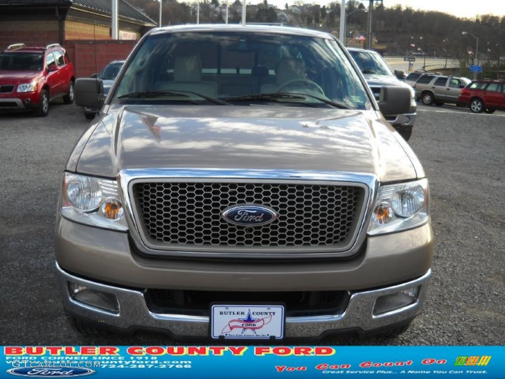 2004 F150 Lariat SuperCrew - Arizona Beige Metallic / Tan photo #19