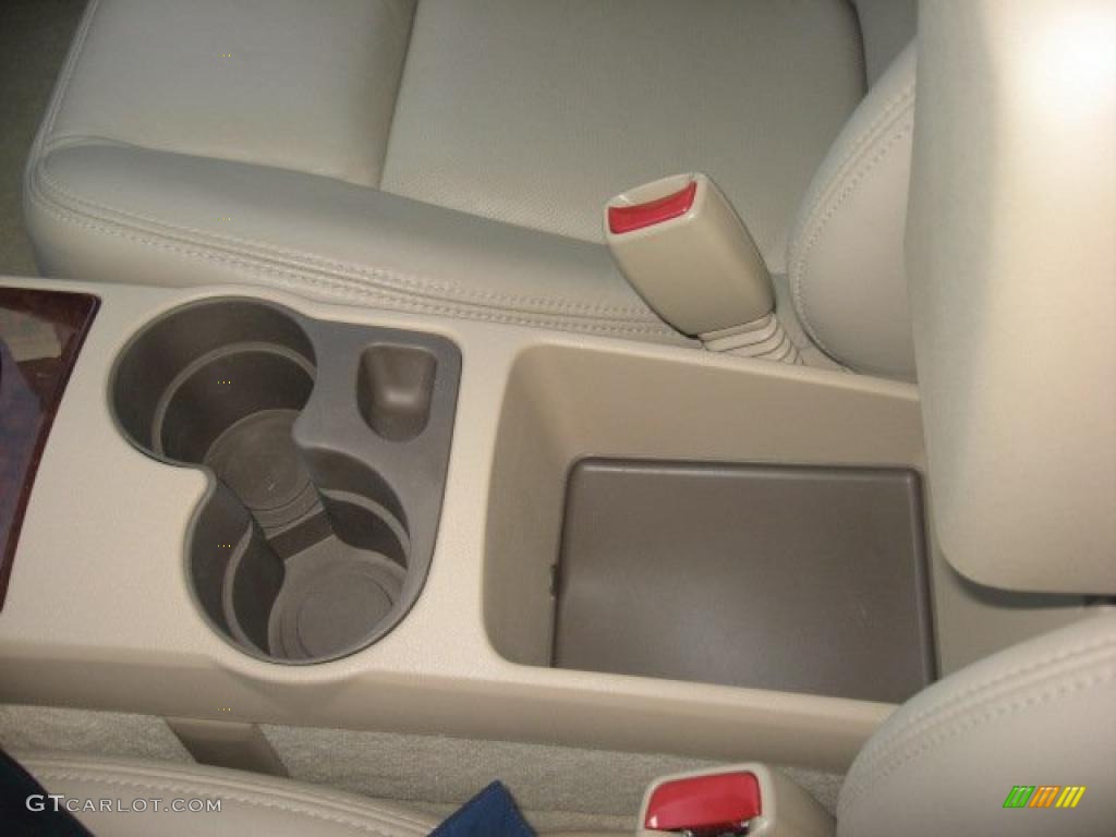 2007 CTS Sedan - Infrared / Cashmere photo #37