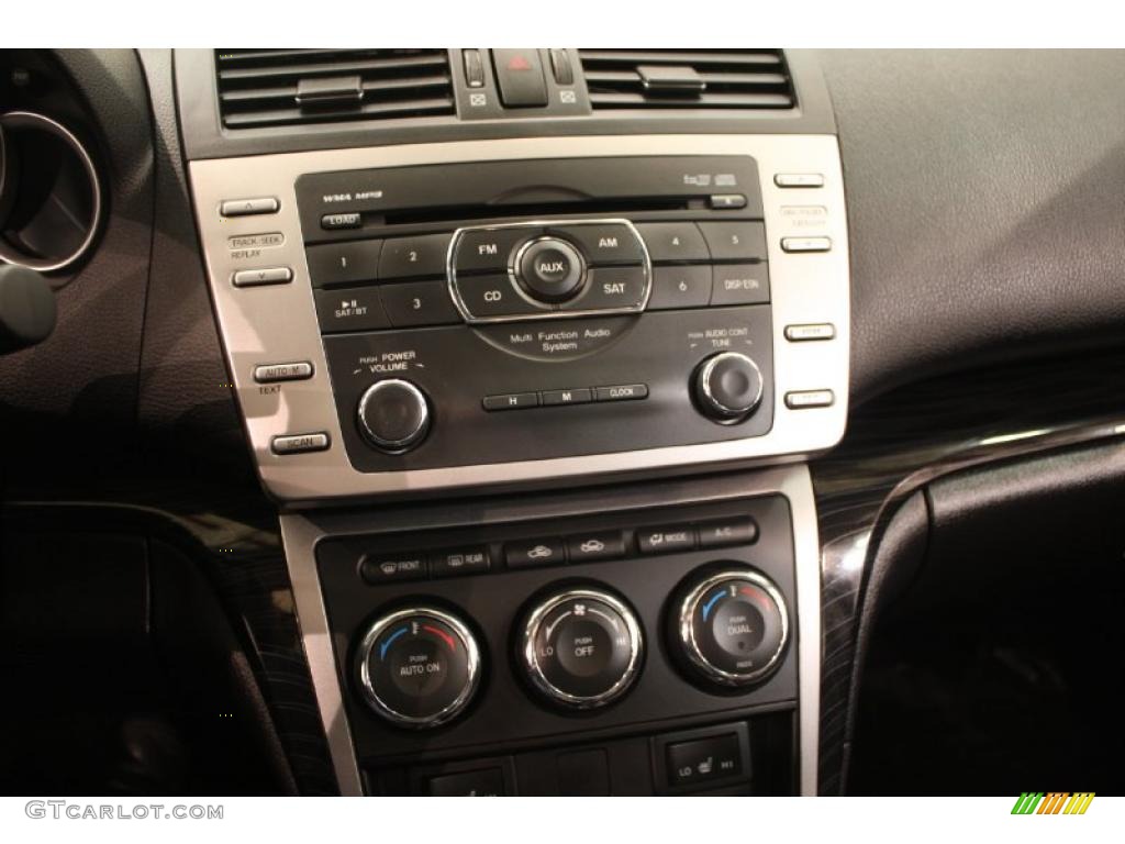 2009 Mazda MAZDA6 s Grand Touring Controls Photo #40725382