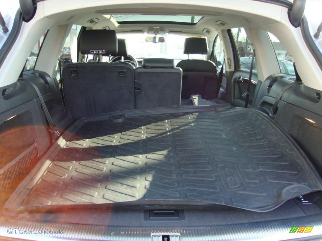 2010 Audi Q7 3.0 TDI quattro Trunk Photo #40725590