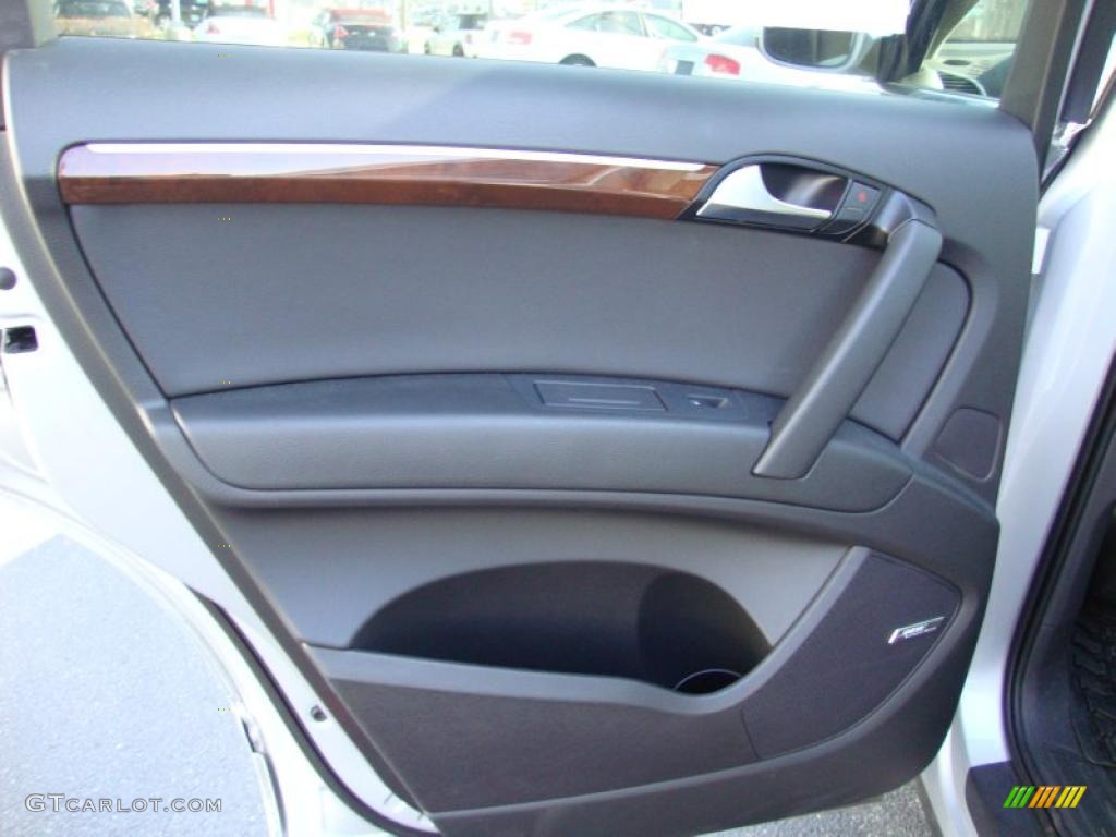2010 Audi Q7 3.0 TDI quattro Black Door Panel Photo #40725622